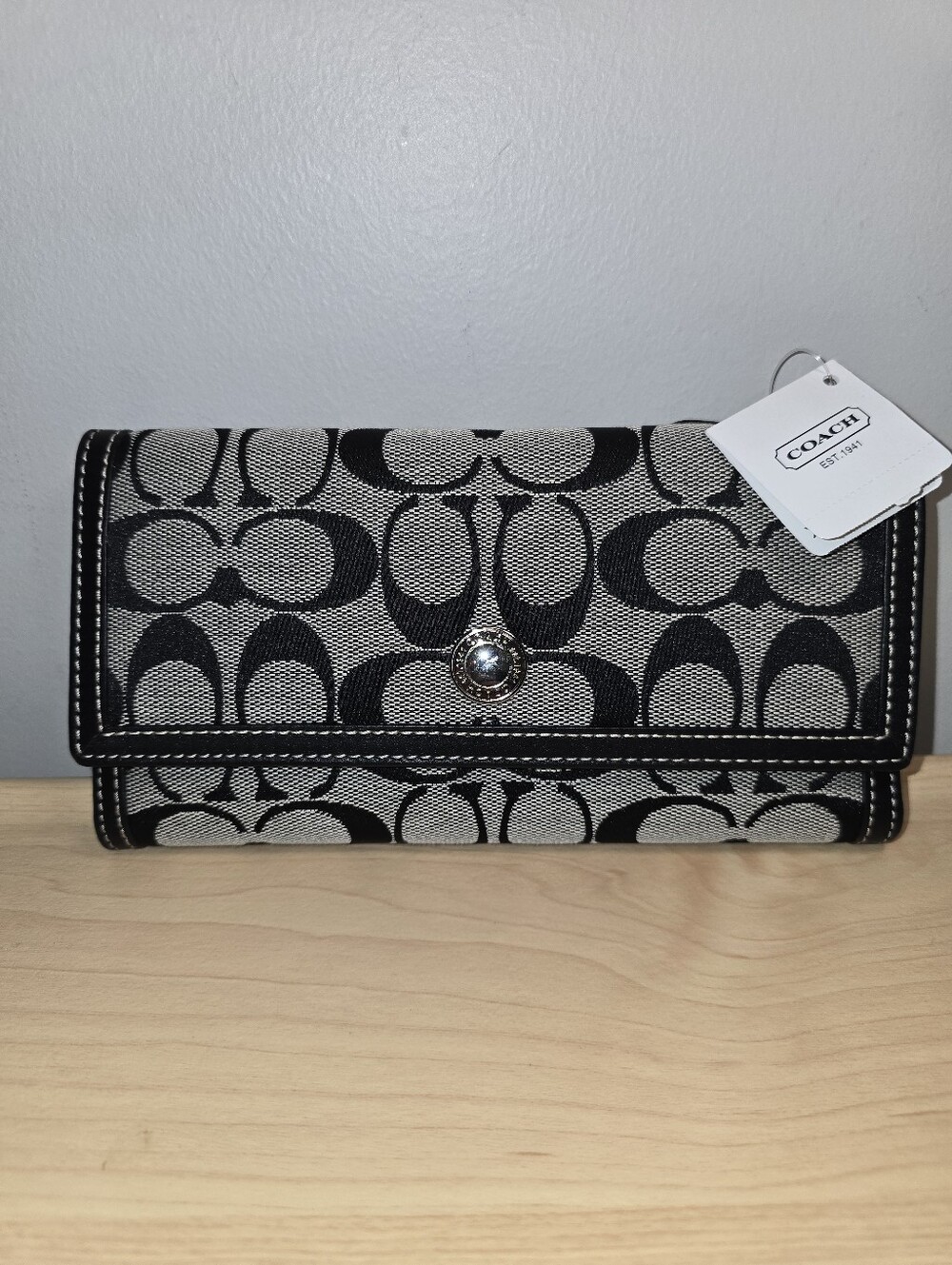 COACH F42986 Hampton Signature Jacquard Black Leather Trifold Wallet Checkbook - Picture 2 of 15